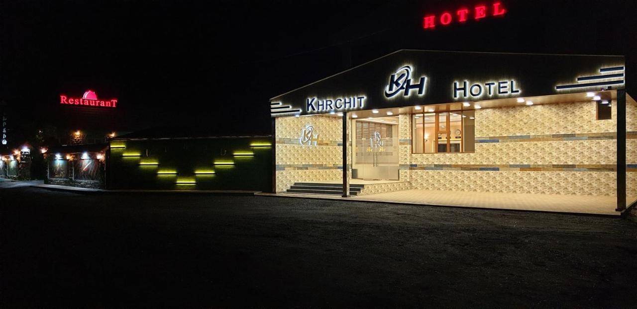 Hotel Khrchit Martuni Exterior foto